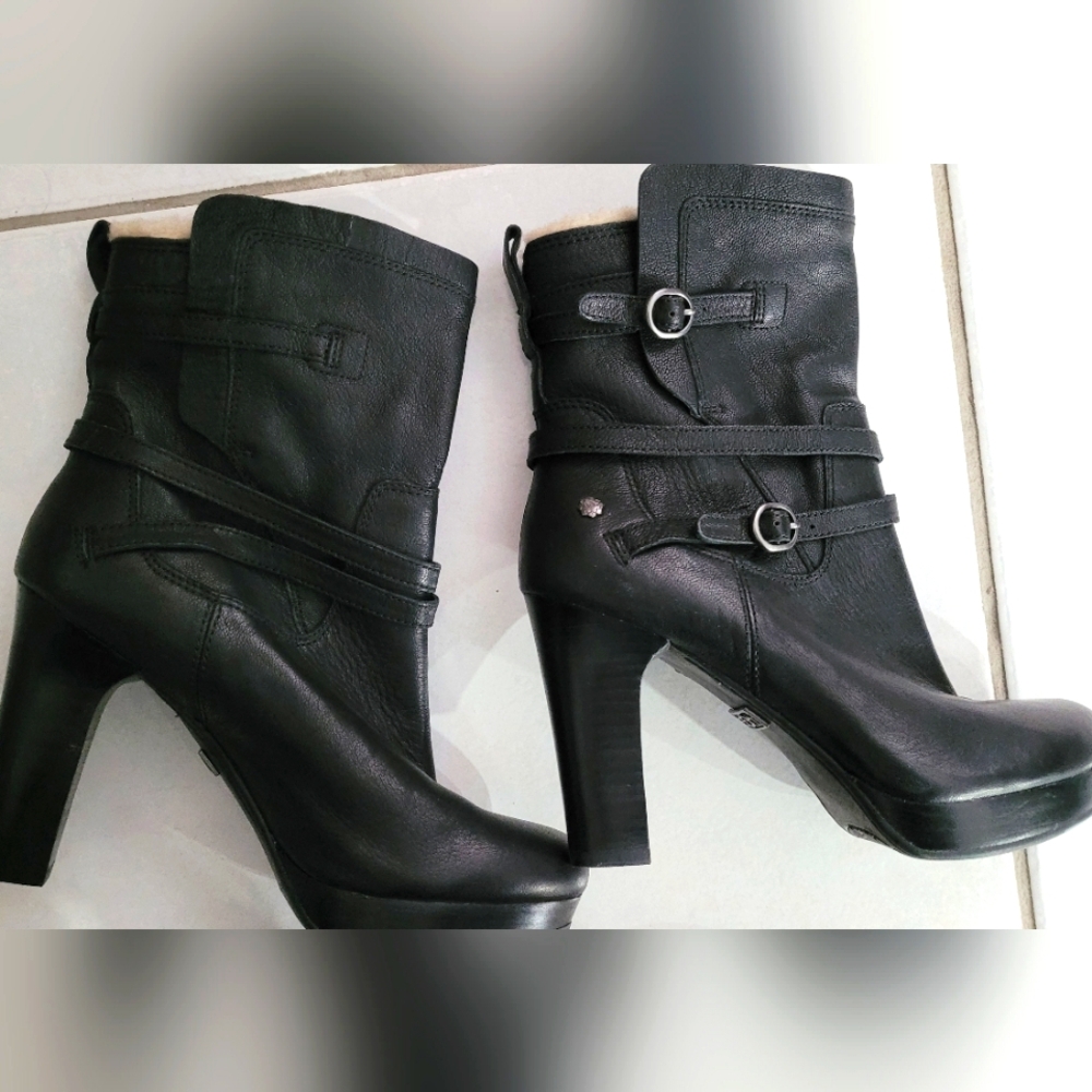 Ugg Black Booties Sz 6.5 US